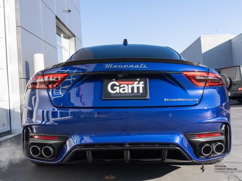Used 2024 Maserati GranTurismo Trofeo image 6