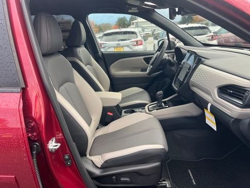 New 2025 Subaru Forester Limited image 9