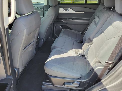 Certified 2025 Ford Explorer Active RWD image 15