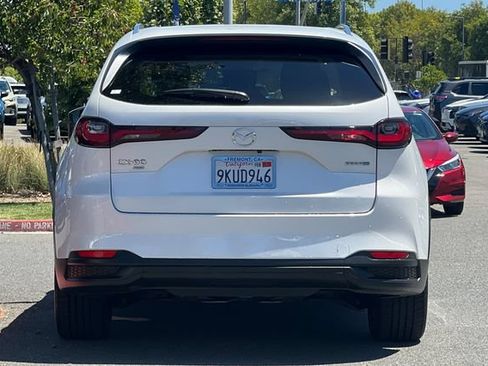 Used 2024 MAZDA CX-90 Plug-In Hybrid w/ Preferred AWD/4WD image 5