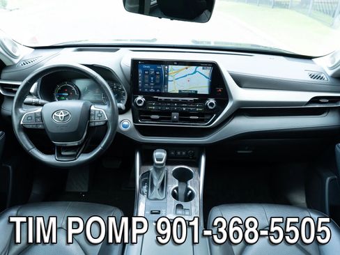 Used 2021 Toyota Highlander Platinum AWD/4WD image 22