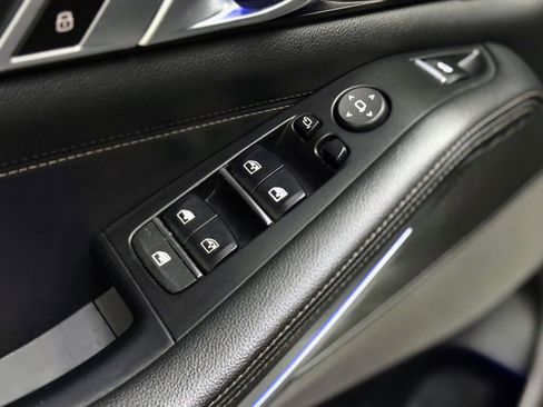 Used 2020 BMW X5 M50i w/ Executive Package image 13