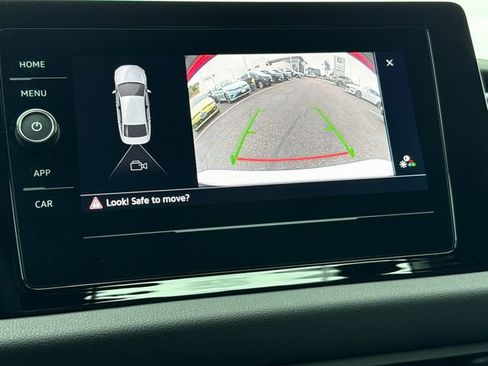 Certified 2025 Volkswagen Jetta S image 38