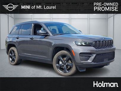 Used 2023 Jeep Grand Cherokee Altitude