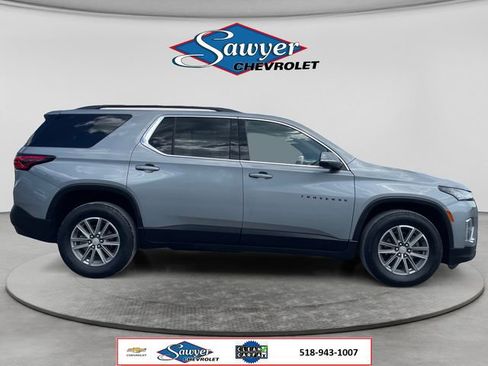 Used 2023 Chevrolet Traverse LT w/ LPO, Floor Liner Package AWD/4WD image 6