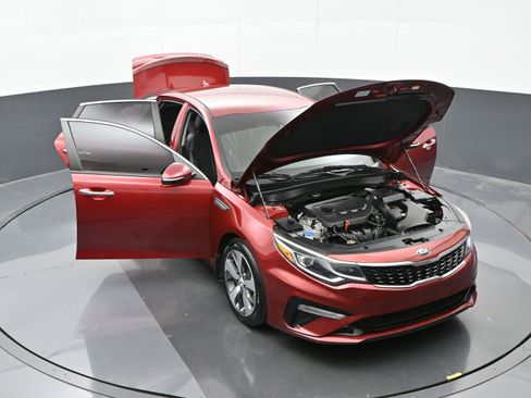 Used 2019 Kia Optima S image 46