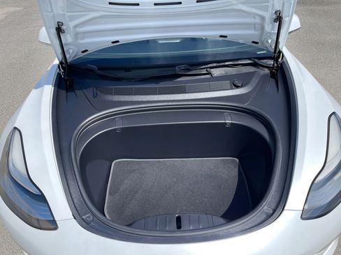 Used 2019 Tesla Model 3 Standard Range Plus RWD image 11