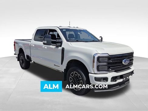 Used 2025 Ford F250 Platinum w/ FX4 Off-Road Package AWD/4WD image 1