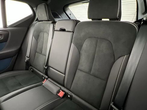 Certified 2023 Volvo XC40 Recharge Ultimate image 23