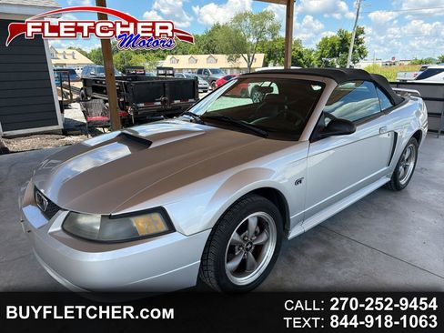 Used 2003 Ford Mustang GT RWD image 1