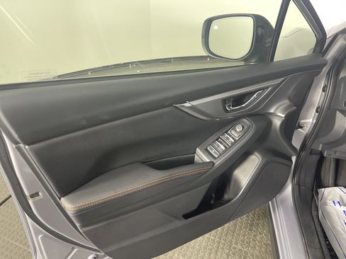 Used 2021 Subaru Crosstrek 2.5i Limited w/ Moonroof Package 1 image 10