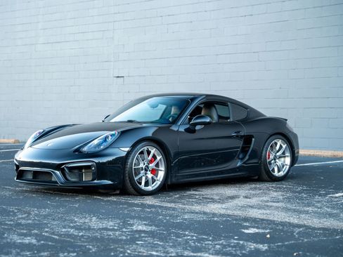 Used 2016 Porsche Cayman GTS image 6