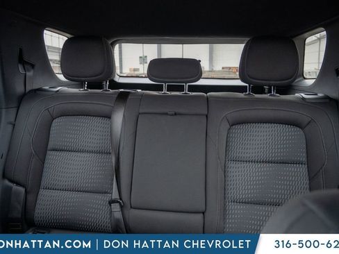 Used 2025 Chevrolet Equinox LT image 18