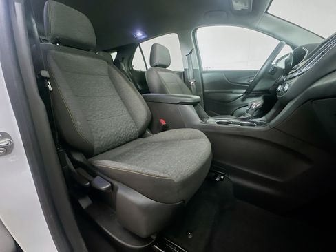 Used 2024 Chevrolet Equinox LT AWD/4WD image 30