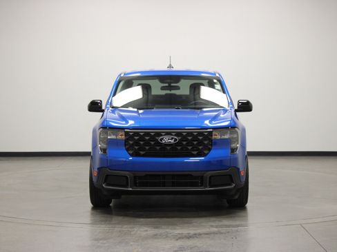 Used 2025 Ford Maverick XLT AWD/4WD image 3
