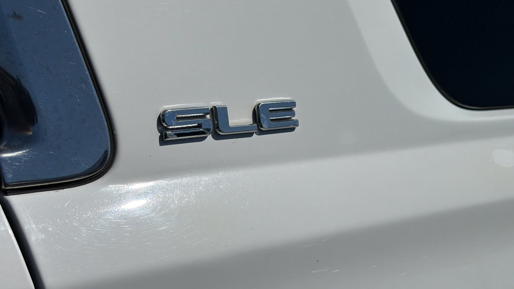 Used 2015 GMC Yukon SLE w/ Convenience Package AWD/4WD image 12