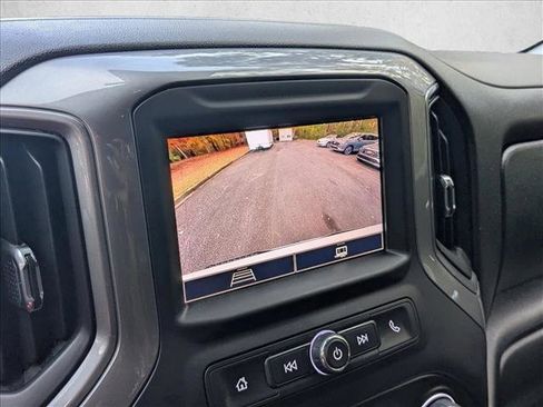 Used 2024 Chevrolet Silverado 1500 Custom image 19