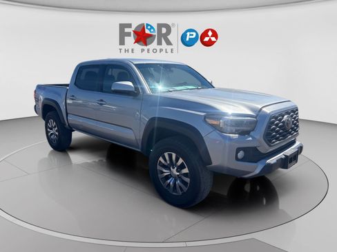Used 2021 Toyota Tacoma TRD Off-Road w/ Technology Package image 1