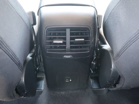 Used 2022 Ford Escape SE w/ Convenience Package FWD image 34