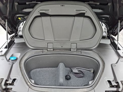Certified 2023 Volvo XC40 Recharge Ultimate AWD/4WD image 28