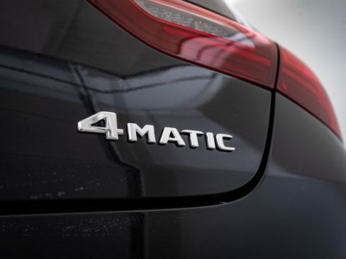 Certified 2025 Mercedes-Benz CLA 250 4MATIC image 18