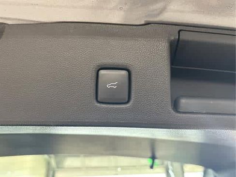 New 2025 Ford Escape ST-Line w/ Cold Weather Package image 28