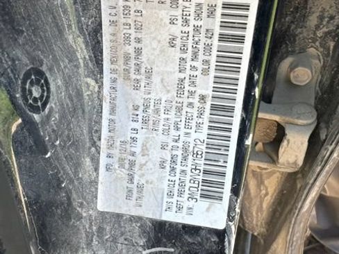 Used 2017 Toyota Yaris iA FWD image 16