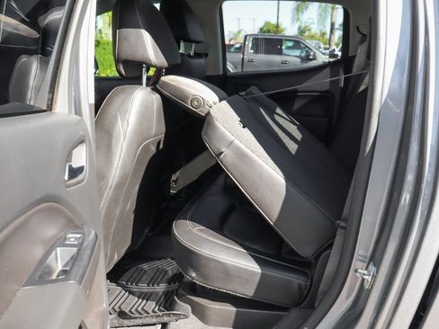 Used 2021 Chevrolet Colorado ZR2 w/ ZR2 Dusk Special Edition image 40