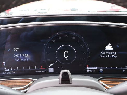 Used 2024 Cadillac Escalade Premium Luxury image 19