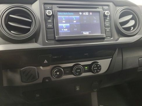 Used 2016 Toyota Tacoma SR RWD image 27