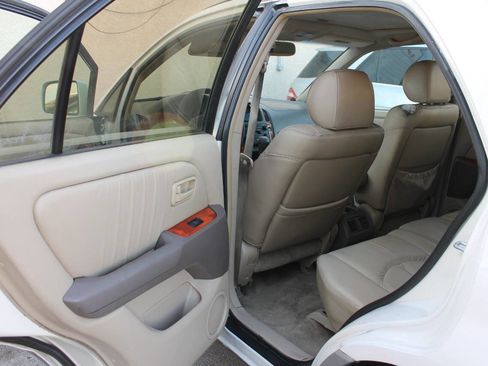 Used 2000 Lexus RX 300 4WD image 24