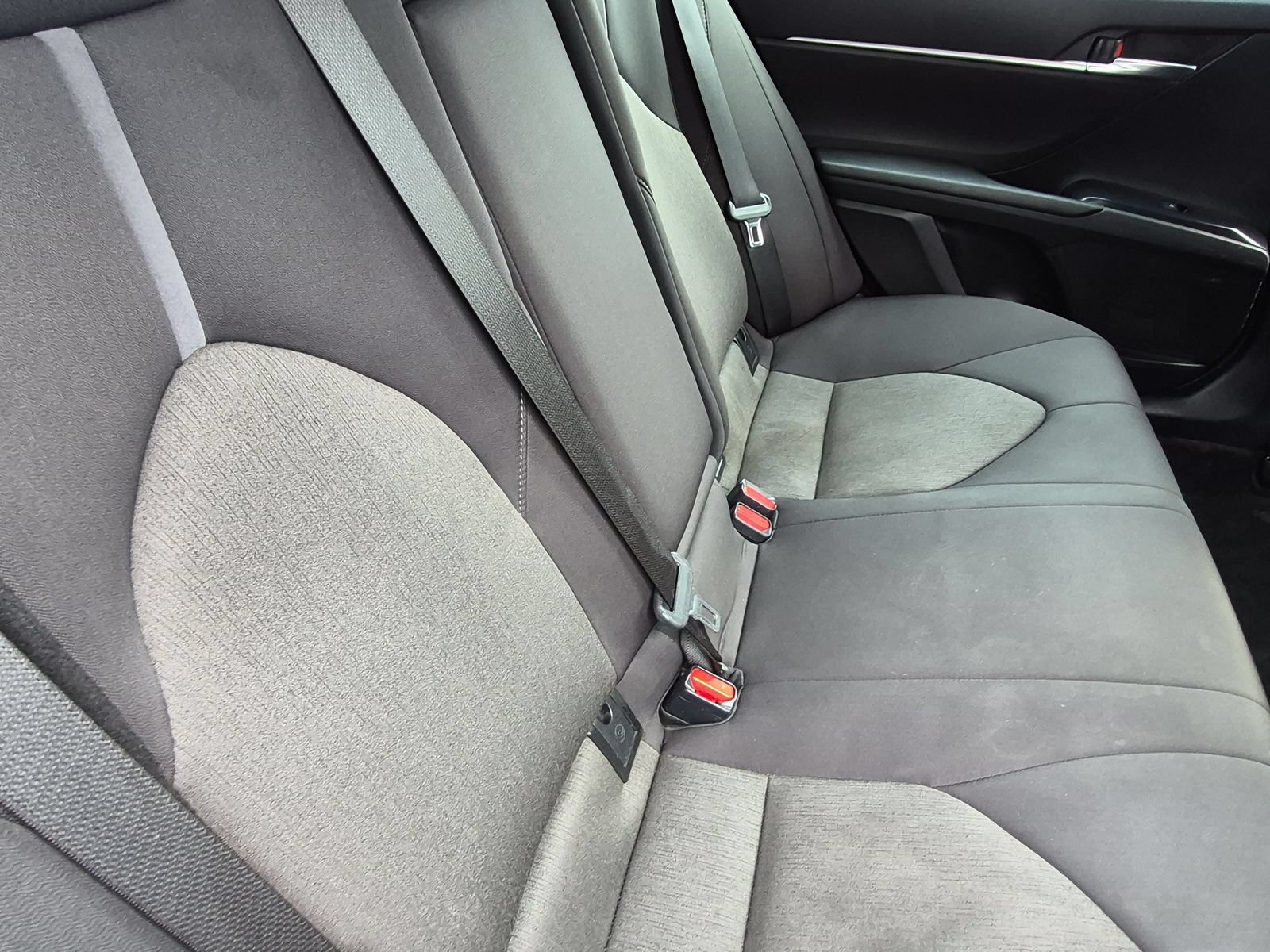 Used 2023 Toyota Camry LE FWD image 19
