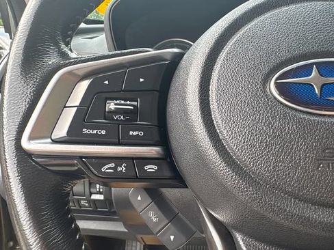 Used 2019 Subaru Forester Premium AWD/4WD image 27