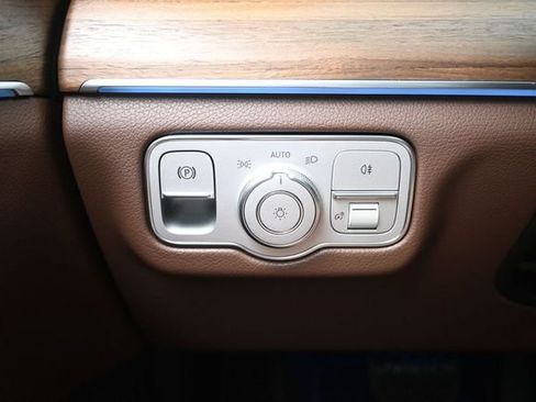 Used 2026 Mercedes-Benz GLE 450 4MATIC image 17