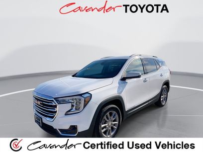 Used 2024 GMC Terrain SLT