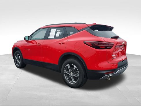Used 2023 Chevrolet Blazer LT w/ Convenience Package FWD image 6