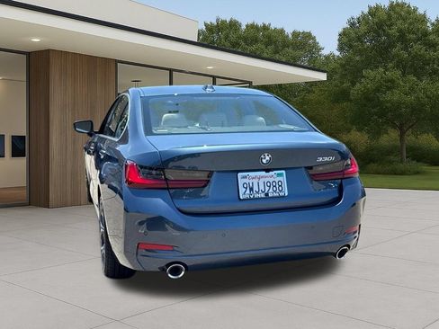Used 2026 BMW 330i Sedan w/ Premium Package RWD image 11