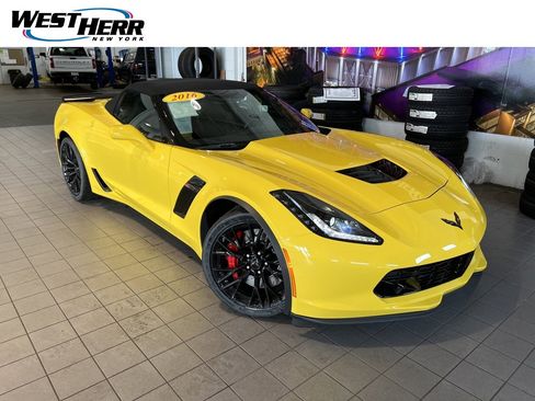 Used 2016 Chevrolet Corvette Z06 w/ 3LZ Preferred Equipment Group image 1