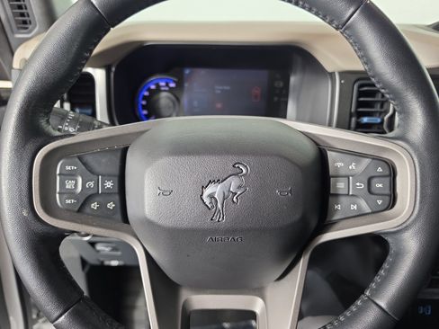Used 2023 Ford Bronco Wildtrak AWD/4WD image 20