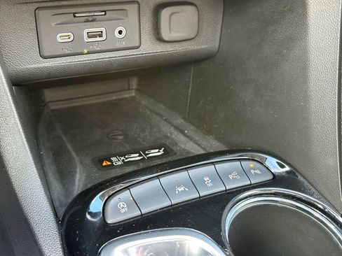 Used 2021 Buick Encore GX Essence w/ Advanced Technology Package image 33