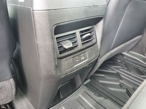 Used 2024 GMC Canyon AT4X AWD/4WD image 12