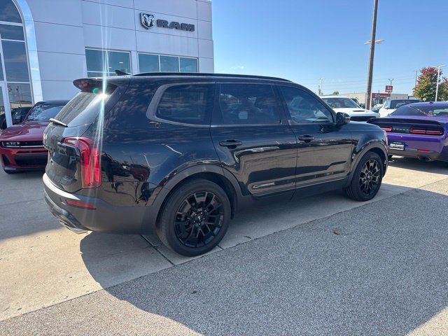 Used 2022 Kia Telluride SX w/ SX Prestige Package AWD/4WD image 4