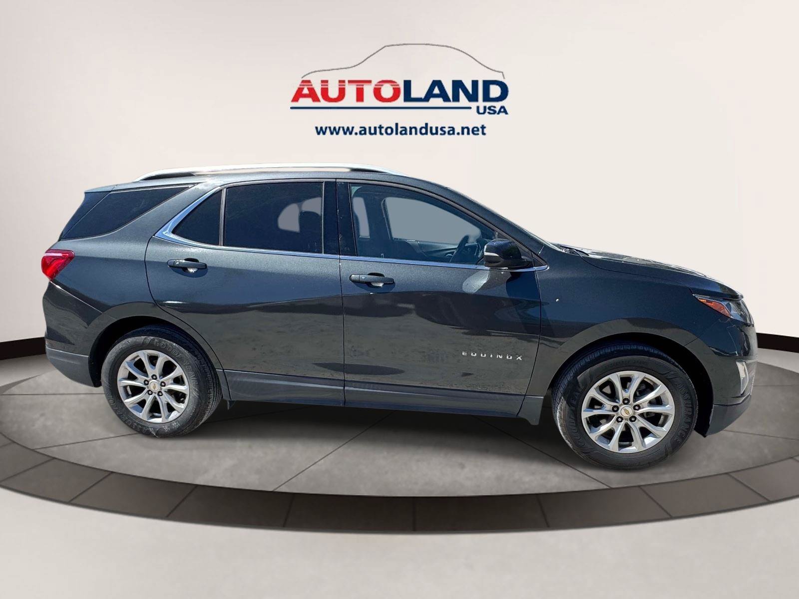 Used 2019 Chevrolet Equinox LT w/ Sun & Navigation Package AWD/4WD image 5