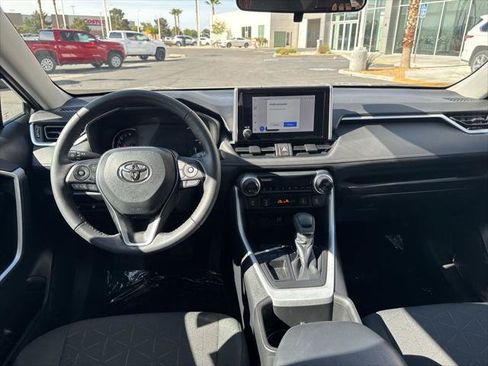 Certified 2023 Toyota RAV4 XLE w/ Convenience Package FWD image 19