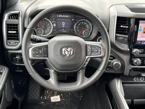 New 2026 RAM 1500 Express AWD/4WD image 13