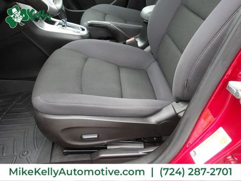 Used 2013 Chevrolet Cruze LT FWD image 13