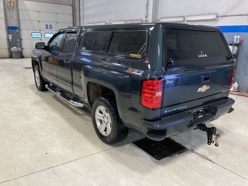 Used 2017 Chevrolet Silverado 1500 LT w/ All Star Edition AWD/4WD image 5