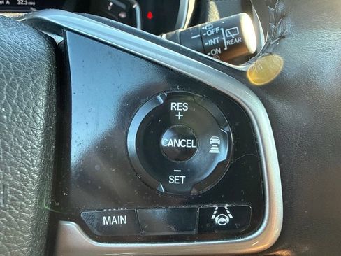 Used 2019 Honda CR-V Touring image 22