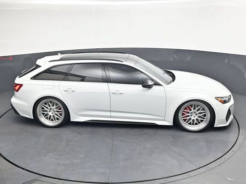 Used 2022 Audi RS 6 w/ Carbon Optic Package AWD/4WD image 27