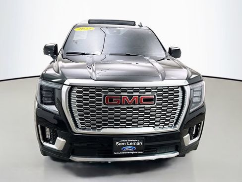 Used 2023 GMC Yukon XL Denali w/ Denali Reserve Package image 2